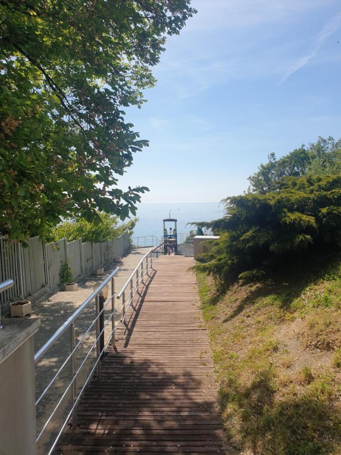 Studio Silver Terace With Sea View For 4 Person Byala  Exterior foto